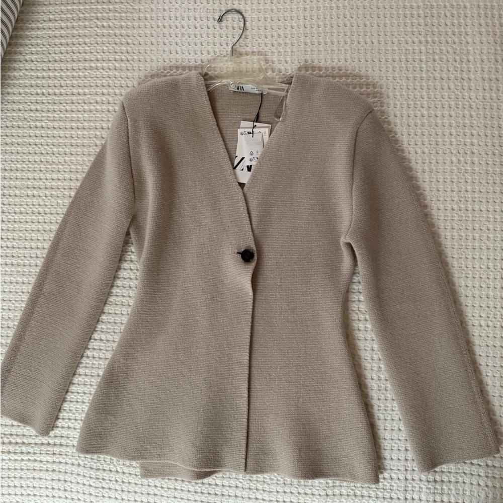 Zara Taupe Knit Blazer - Picture 2 of 3